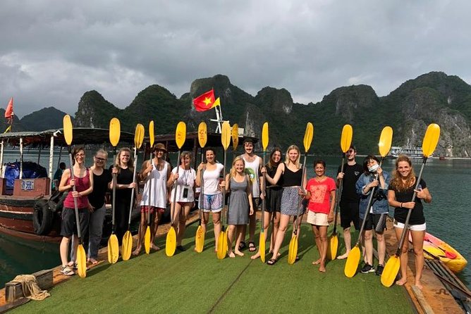 3-Day Cruise on Ha Long Bay with Kayaking, Swimming, Cooking Class,... - Meals, cabins, and life on the boat