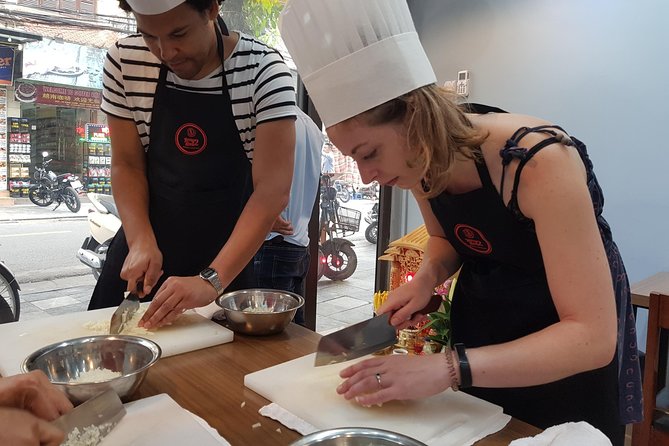 3 Dishes cooking + Egg Coffee bonus & Local Market Tour - Recipes you can use after Hanoi