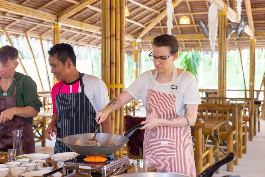 3 hours Khao Lak Cooking Class and Market Visit - Cooking four Thai dishes with local guidance