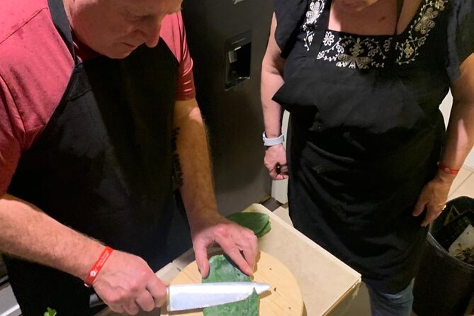 4h Cooking Class in Cancun with 8 Recipes & Bottomless Drinks - Sitting down on the patio with the food you made