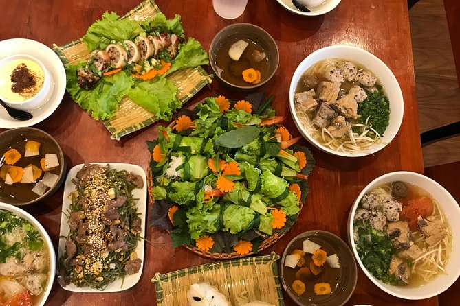 5 Traditional Dishes Hanoi Cooking Class with Market Trip - A Hanoi cooking class that starts with the market
