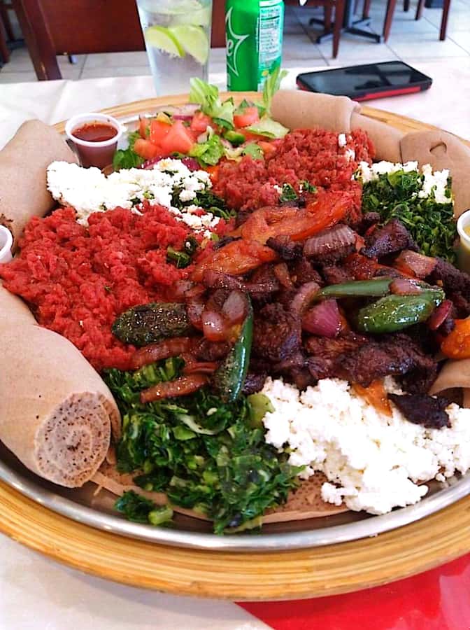 Addis abeba Full Cooking class. - Preparing spicy shiro wot
