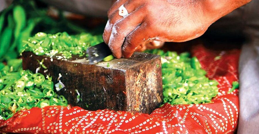 Agra: Indian Food Private Cooking Class - Making Roti by Hand