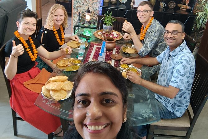 AI Tour - Cook, Talk, Dine & more with locals at their Delhi Home - Key points to know before you go