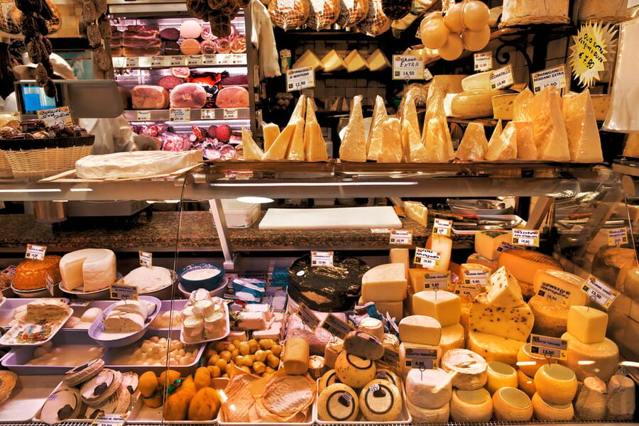 Alberobello: Market, Cooking Class & Meal at a Local's Home - From Alberobello’s market to a local kitchen