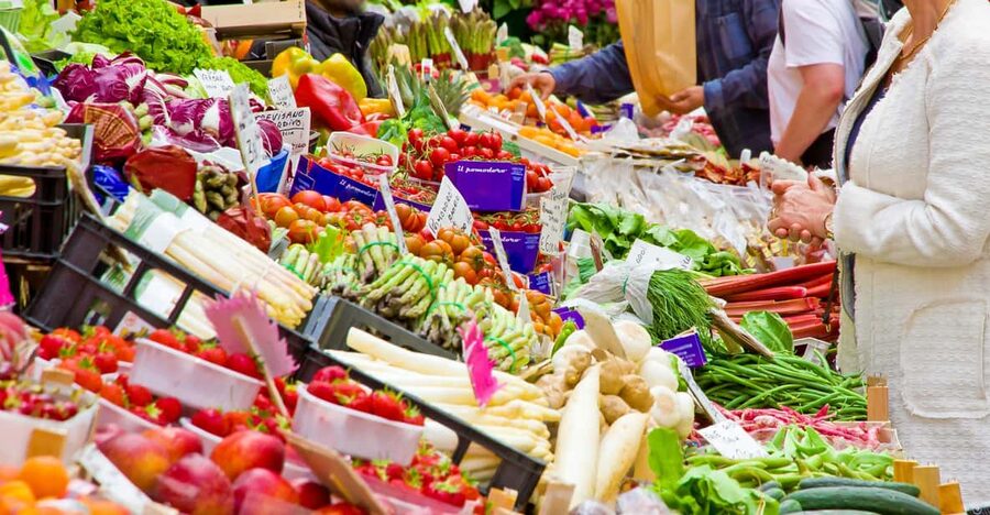 Alberobello: Market, Cooking Class & Meal at a Local's Home - The meal is part of the lesson