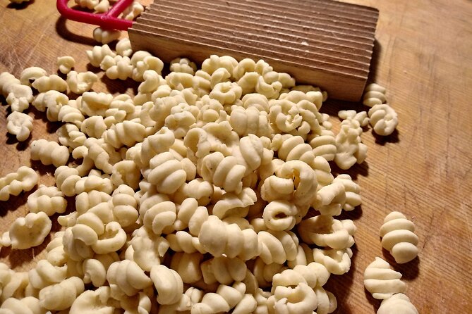 Alghero Home Cooking Pasta Class at a Farmhouse with Wine - Is $131.82 a fair price?