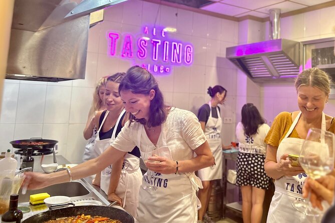 Alicante Paella Cooking Class, Tapas, Drinks and Marketplace - Key details before you book