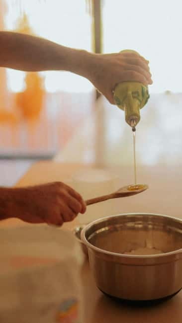 Amalfi: Cooking Class with Pasta, Mozzarella, and Tiramisù - Rolling and cutting tagliatelle