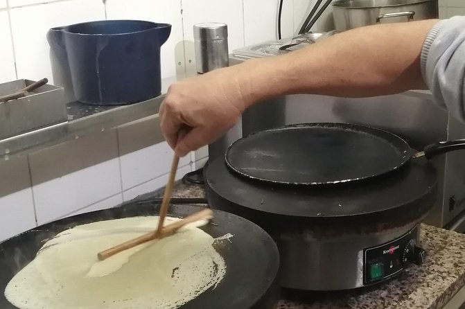 Amazing Sweet Crêpe Cooking Class Paris - Key points to know before booking