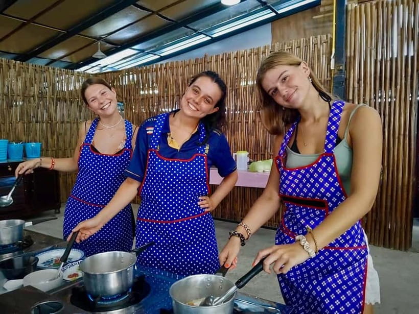 Ao Nang: Hands-on Learn to Cook 3 Popular Thai's street food - The food is the best part of the lesson