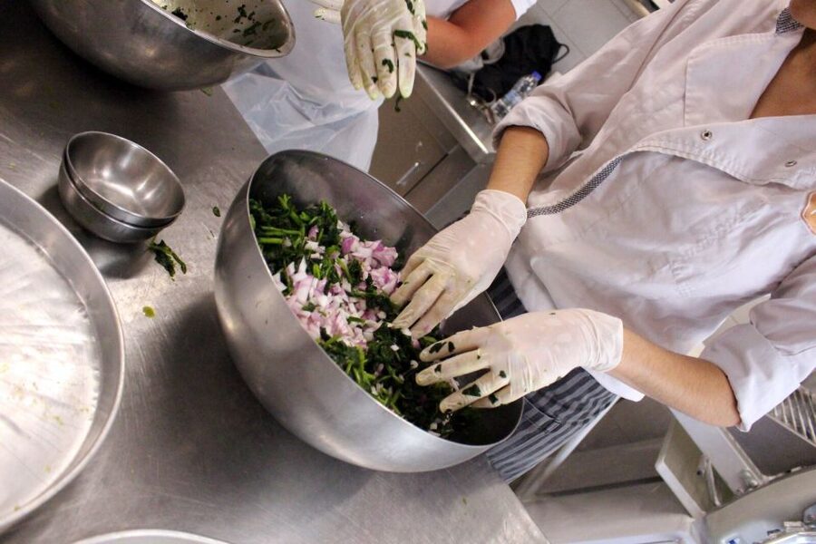 Athens: Greek Cooking Class & Dinner on a Rooftop - Timing, clothes, and small practical details