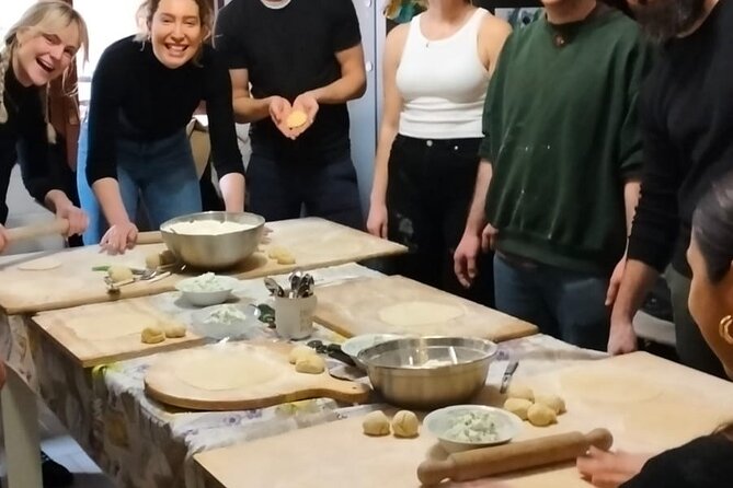 Authentic Bologna Home Cooking Class: Tagliatelle & Tortellini - Getting to Viale Abramo Lincoln 60