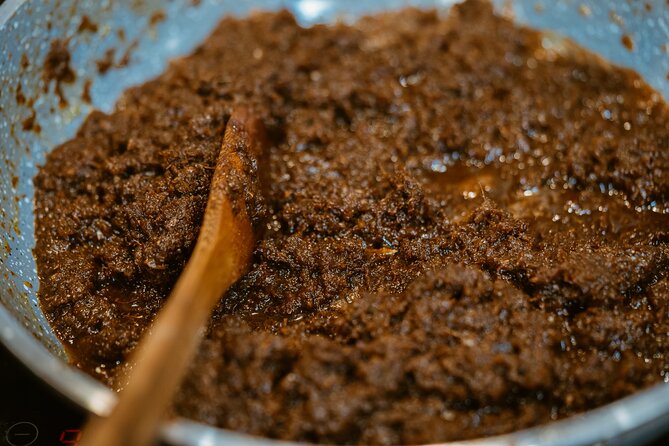 Authentic Ghanaian Cooking Class in Accra - Choosing between the market and the kitchen