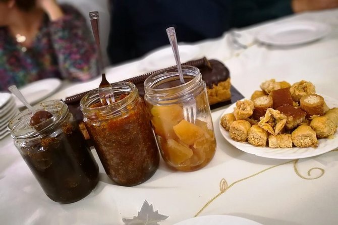 Authentic Lebanese Cooking Lesson and Meal with Tania's Family in Beirut - Preparing five dishes, from hummus to kibbeh