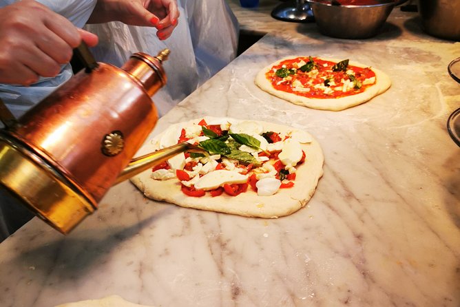 Authentic Pizza Making Class in Naples with Appetizers and Drink - Why this works for families and couples