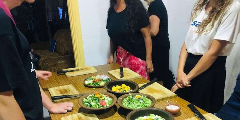 Authentic Sri Lankan Cooking Class in Kandy by Local Family - Small details that make the experience memorable