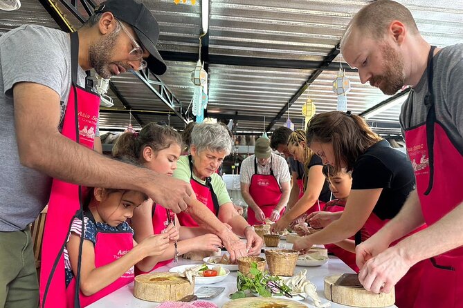Authentic Thai Cooking Class and Farm Visit in Chiang Mai - Practical details for a smoother day