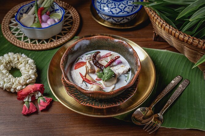 Authentic Thai Cooking with the Largest market visit &TukTuk ride - Meeting point, timing, and small practical concerns