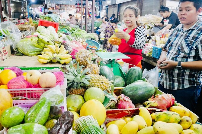 Award-Winning Cooking Class Experience with Professional Teacher - The market walk: a quick introduction to local ingredients