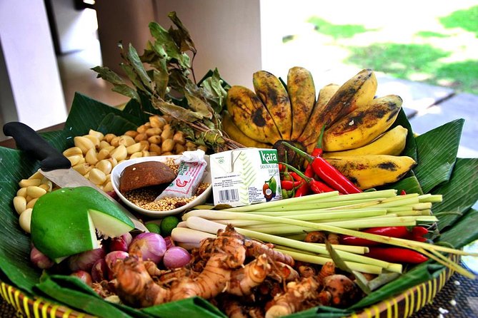 Balinese Cooking Class in Seminyak - The practical finish: apron, certificate, and cancellation