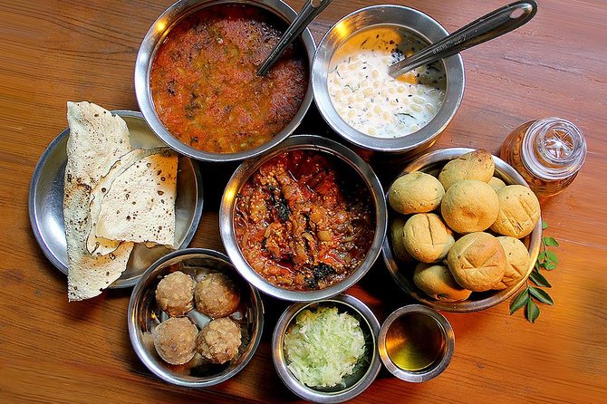 Bangalore: Traditional Cooking Classes & Dinner with Chef Family - Key points at a glance