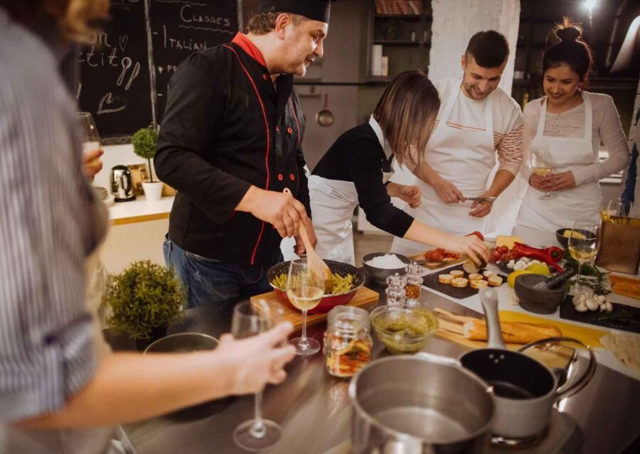 Bangalore: Traditional Cooking Classes & Dinner with Family - Practical tips for a smoother evening