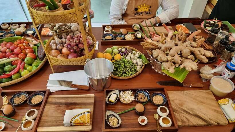 Bangkok: Cooking Class + Tuk Tuk Ride + Market Tour - FAQ