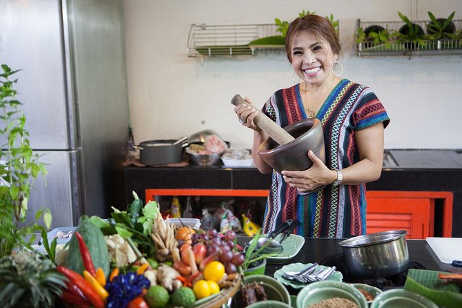 Bangkok Market Tour & Thai Cooking Class with Boat Ride with Aoy - The Tha Chin River boat ride