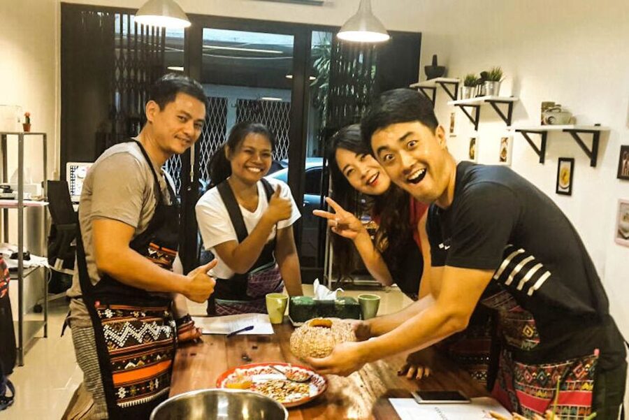 Bangkok: Thai Cooking Class and Onnuch Market Tour - Pad Thai, papaya salad, curry, and mango sticky rice