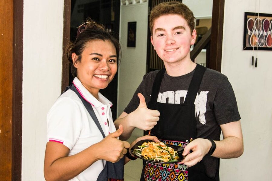 Bangkok: Thai Cooking Class and Onnuch Market Tour - Who will get the most from this class