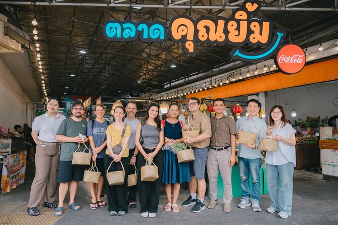 Bangkok Udomsuk Thai Cooking Class with local market tour - Khun Yim Market and the shopping lesson