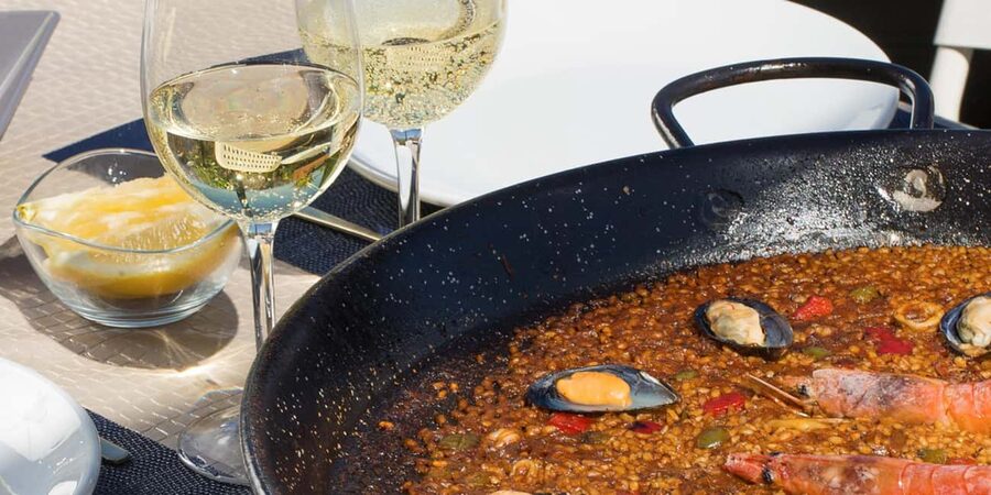 Barcelona Authentic Paella and Sangria Cooking Class - What the $94 price gets you