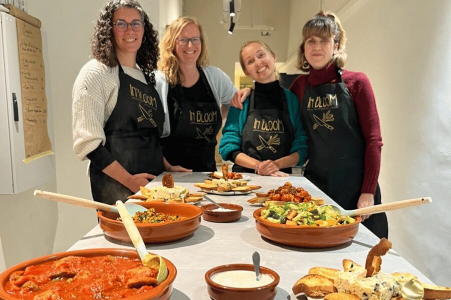Barcelona: Catalan Cuisine cooking course 100% vegan - Arriving behind Plaza España and the Arenas mall