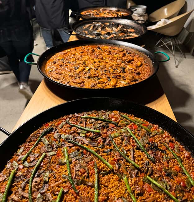 Barcelona Evening Cooking Class: 5-Course, 3 Paellas & Cava - Three Paellas Instead of One