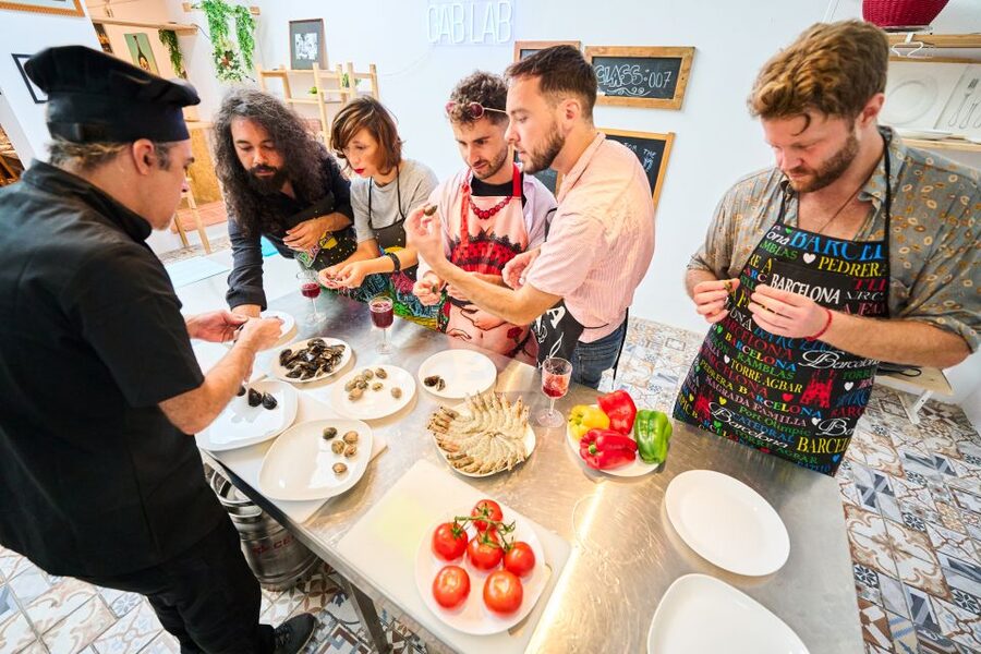 Barcelona: Paella Cooking Class with Market Visit and More - The chefs make a major difference