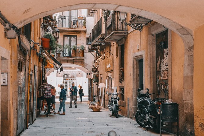 Barcelona Paella Cooking Class with Market Visit, Tapas & Sangria - FAQ
