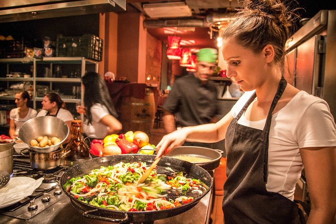 Barcelona : Paella Cooking Experience + Boqueria Market Exclusive Tour - The guides make a difference