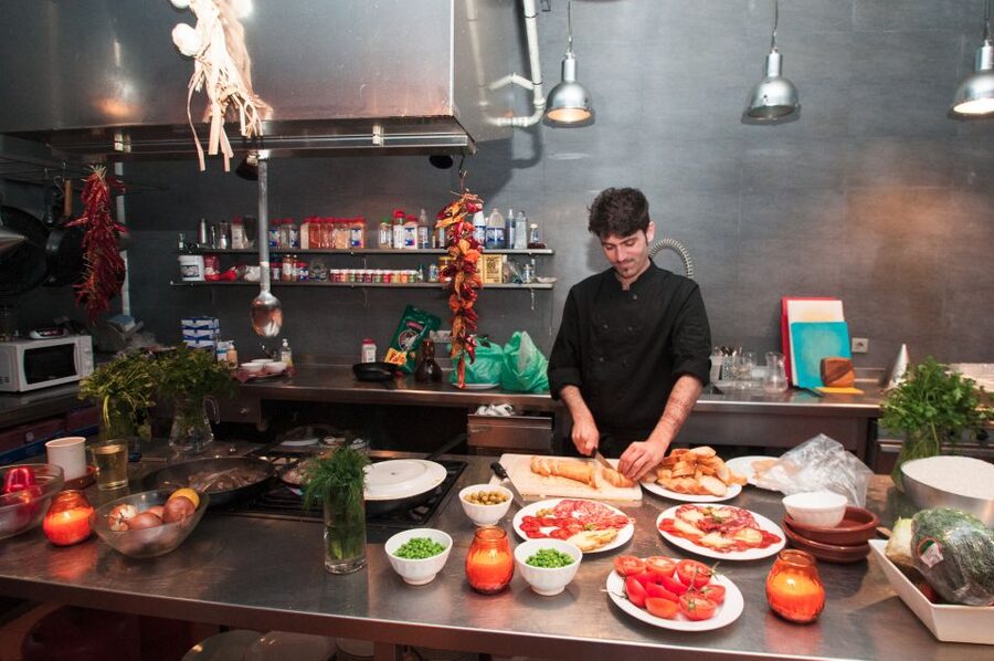 Barcelona: Paella Cooking Experience & Boqueria Market Tour - Is $85 a good value?