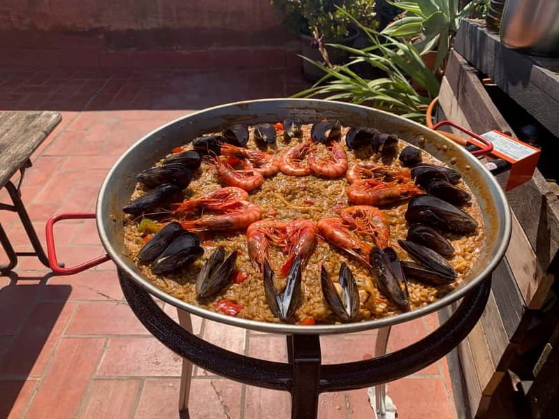 Barcelona: Paella Seafood Master Cooking Class with Sangria - Who will enjoy this class most?
