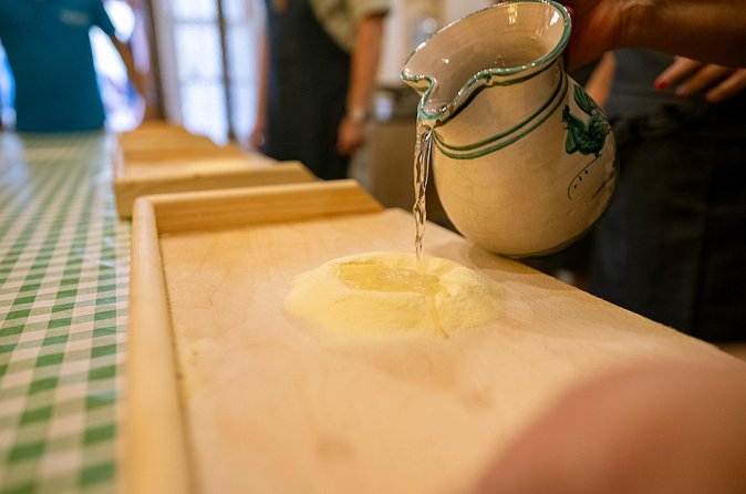 Bari Cooking Class: Traditional Focaccia & Orecchiette - What the $80 price covers