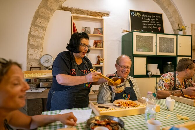 Bari Cooking Class : Traditional Focaccia & Orecchiette - Getting there and planning your time