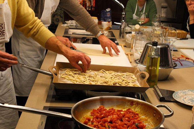 Bari: Home Cooking Class- Make Cavatelli & Capunti with Wine - Making Puglian pasta in a local home