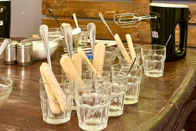 Bari: Pasta and Tiramisu Cooking Class with Wine - A pasta class in the heart of Bari