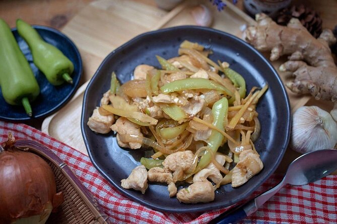 Battambang: Cooking Class and Market Touring - The value of $25