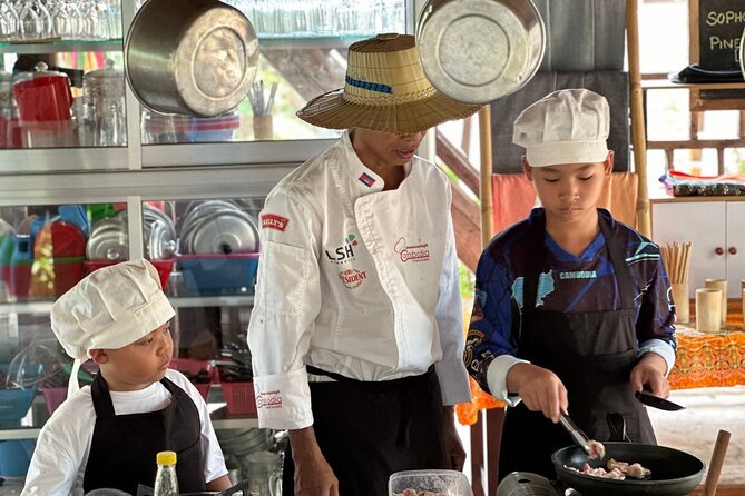 Battambang: Cooking Class and Market Touring - A local home rather than a restaurant classroom