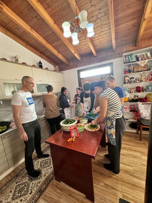 Berat: Traditional Cooking Class with Wine Tasting - Key points to know before you book