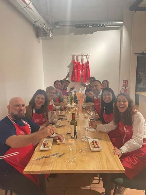 Bilbao: Immersive Basque Cooking Class - Who should book this experience?