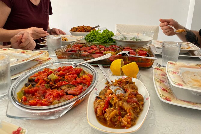 Bodrum Cooking Class with Local Couple - A Bodrum meal that begins in a private home
