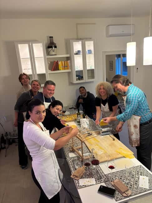 Bologna: Grandma's Recipe Pasta Cooking Class - Booking advice and final call